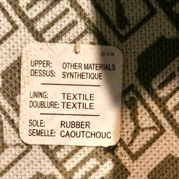 PUMA Basket Heart Patent Silver/Grey Wmns 10.6 #363073-12 - Picture 10 of 11